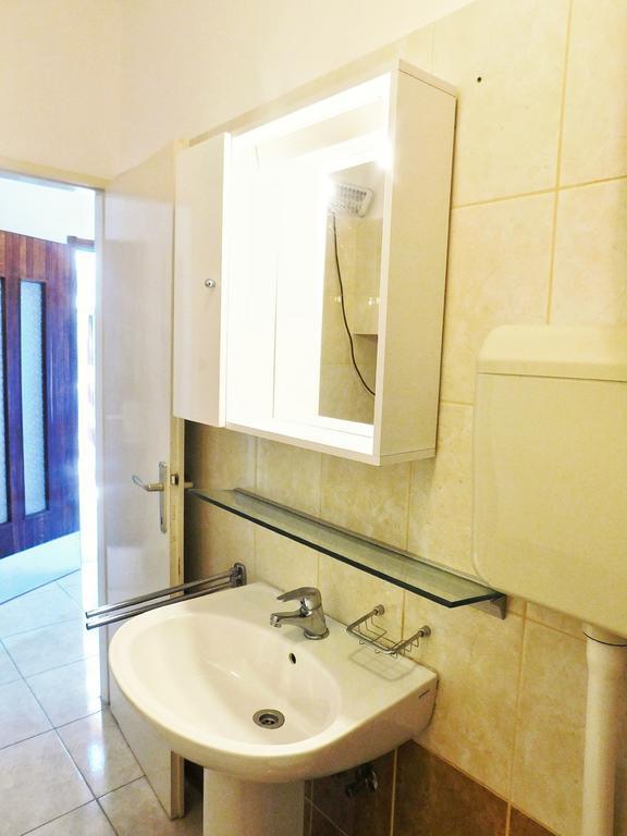 Apartments Danilo 48 Пула Екстериор снимка